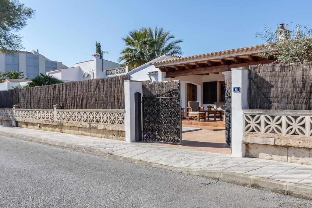 Chalet Falco With Private Pool And Garden 알쿠디아 항구 외부 사진