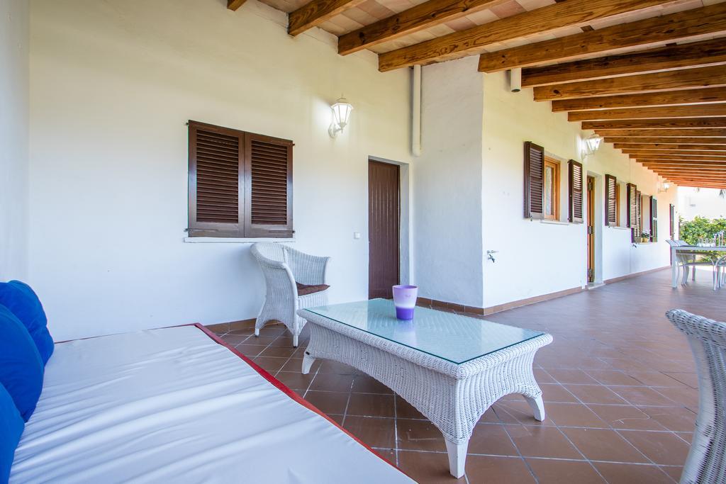 Chalet Falco With Private Pool And Garden 알쿠디아 항구 외부 사진